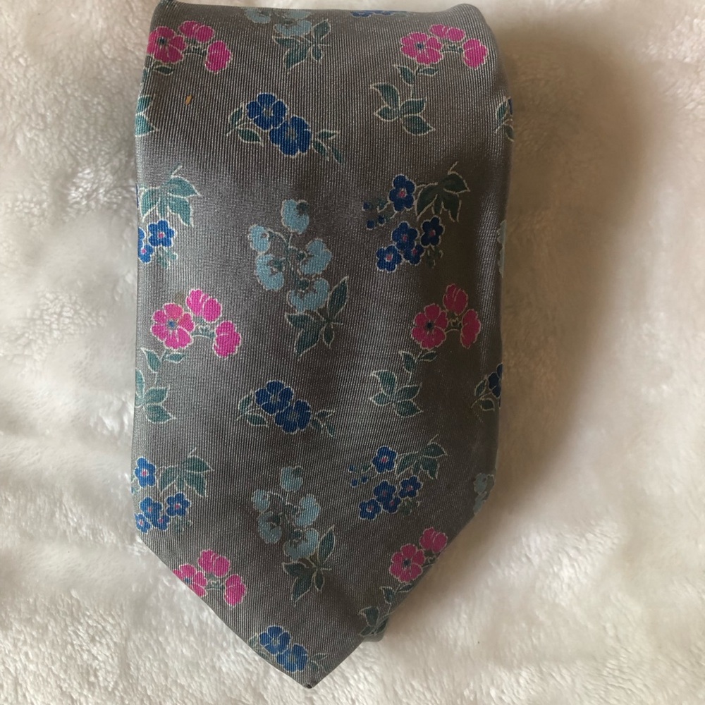 Halston Men's Floral Silk Tie - Gray with Pink & Blue Flowers